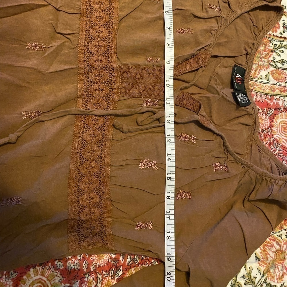 Alc (At Last Collections)Top Size Medium - image 5